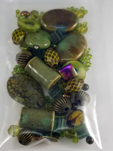 Forest Green Delight Mixed Assorted beads Mixed JG48