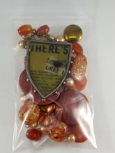 Load image into Gallery viewer, Here&#39;s Rustie Mixed Assorted beads Mixe  JG51
